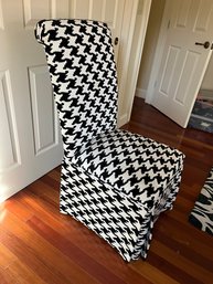 Geometric Designed Black And Ivory Slipper Chair With Button Back Detail - 2BB5