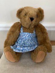 Vermont Teddy Bear In Excellent Condition 16'