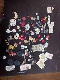 Button Lot