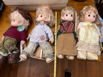 5 Precious Moments Dolls