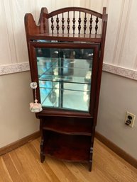Vintage Curio With Two Glass Shelves Plus Two Wood Shelves Below And Glass Knob - Dr22