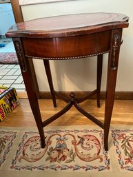 Vintage Small Side Table - Dr23