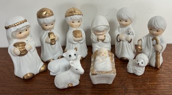 Adorable Vintage Figi Graphics San Diego Porcelain Nativity Set Circa 1998 10 Pieces