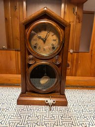 Signed Daniel Pratts Antique Wind-up Pendulum Mantle Clock With Key - B