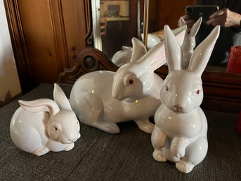 Three Ceramic White Easter Rabbits By Fitz And Floyd - Basmt