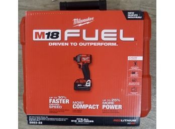 #239 Milwaukee 1/4 Hex Imact Drive Kit 2853-22