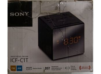 #86 Sony Am/Fm Radion (Black) Alarm Clock