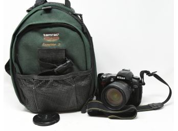 Nikon D70 W/ AF-S Nikkor 18-70MM Lens & Tamrac Bag