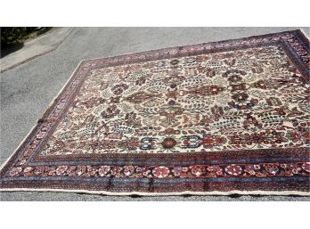 856- Made In Iran - Persian / Oriental Carpet- 8'7' X 12'3' - Very Slight  Wear In One Area, Hard To See