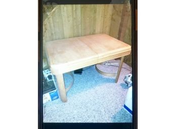 MID CENTURY BLONDE MAHOGANY DINING TABLE HIDDEN LEAF