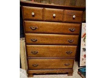 5 DRAWER MAPLE DRESSER