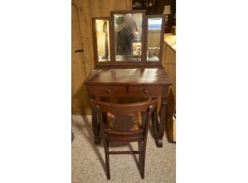 MAHOGANY VANITY W/MIRROR