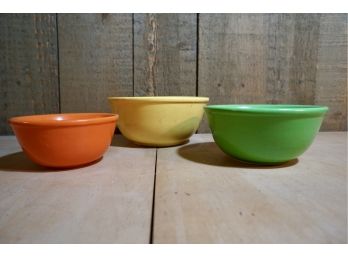 3 OXFORD WARE MIXING BOWLS