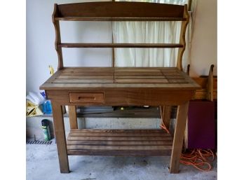 CEDAR GARDENING TABLE