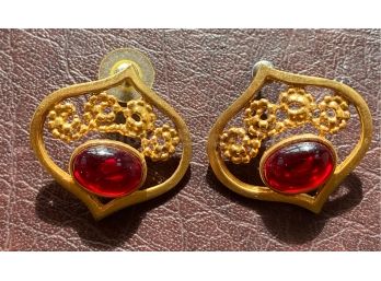 Vintage Dauplaise Post Earrings Gold Tone With Red Glass Cabochon