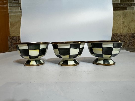 A Set Of Three Small Footed Ice Cream Bowls Courtly Check Mackenzie Childs