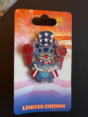 Disney Pin Independence Day 2009 New