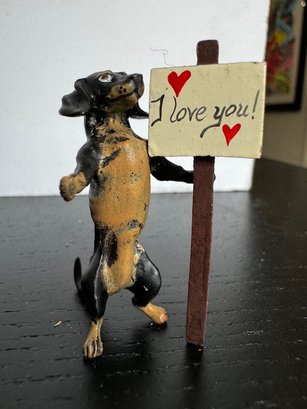 Vienna Bronze Cold Painted Dachshund Standing Holding I LOVE YOU Sign