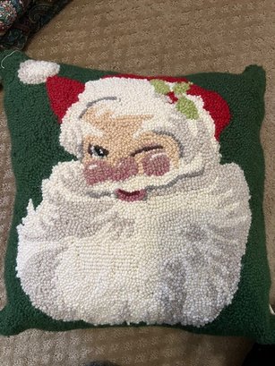 Fabulous Sant Claus Pillow Needlework