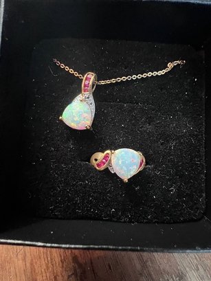 Fiery Opal Set Ring And Necklacein 925