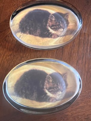 A Pair Of Oval Lying Cat Paperweight 4'