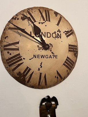 Large Wall Clock London Newgate Vintage Look