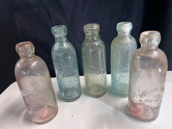 RARE!  Group Of 5 Colored Bottles Kingston NY Rondout Abram Wood Broadway