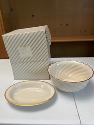 2 Lenox Bowls, Like New