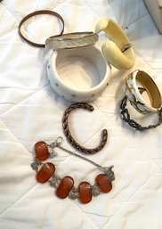 A Lovey Group Of Retro Bracelets, Copper, Beaded, Stones, Bakelite?, Lucite!