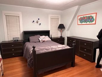 Full Size Bed And Full Bedroom Set (2 Night Tables And Dresser) Ethan Allen