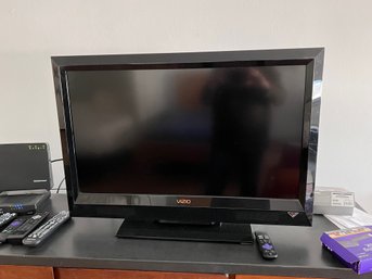 Vizio Small TV