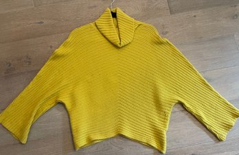 Moth Turtleneck Sweater Size Small Women's