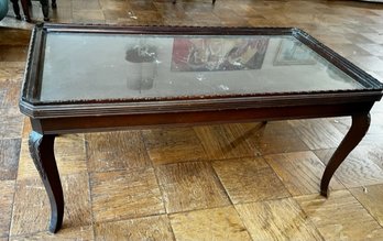 Mahogany Coffee Table, Very Nice Needs To Be Cleaned Under Glass!