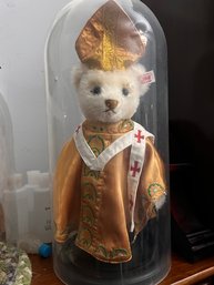 STEIFF POPE BENEDICT XVI  Bear Under Glass Dome And With Base No 992568