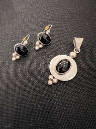 Onyx And Silver 925 Pendant Ans Matching Earrings
