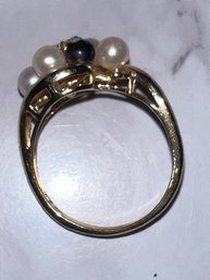 Black And White Pearl Ring