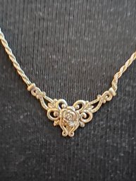 Exquisite Rose Filagree Beverly Hills Silver Necklace And Chain