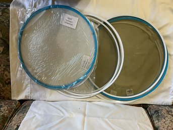 Barneys Acrylic Round Placemats NEW See Tags 8 Plus