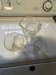 3 GlassPyrex Measuring Cups