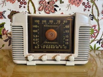 American Overseas Radio By Crosley Co Model 66TW