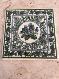 Green Leaf Tile