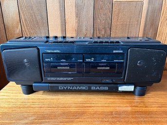 Realistic Double Cassette Deck With Equalizer/dynamic Bass
