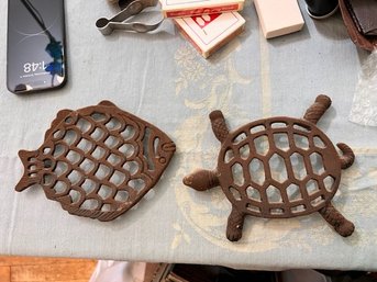 2 Trivets Fish And Turtle