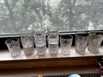 A Group Of Crystal  Rocks Glasses (10)