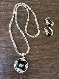 Onyx And Sterling Silver Necklace With Pendent And Matching Earrings Onyx With Mother Of Pearl