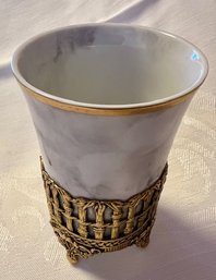 Porcelain Cup Set In 23kt Plated Base By Globe