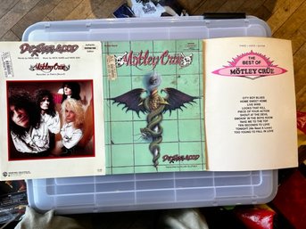 Motley Crue Dr Feelgood, 3 Guitar Music Books 1990
