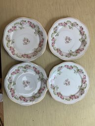A Set Of 4 Mignon Z. S & Co Bavaria Luncheon Plates