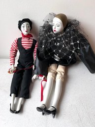 2 Pierrot Dolls