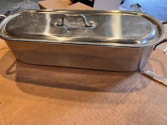 Stainless Steel Fish Steamer Very Good Condition, Practically New